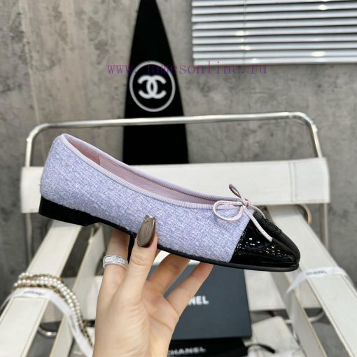 New Chanel color ballet shoes with a new lookThe classic in the original 11 replica classic v5707rl2