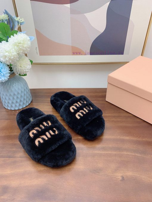 Miumiu Top2024 Autumn/Winter Trendy Mao Tuo 11 Mold Breaks the Market with All European and a1mszyoi - Image 4