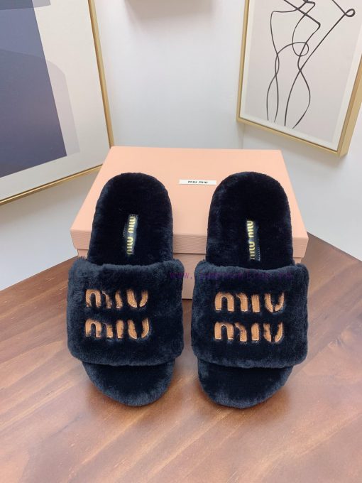 Miumiu Top2024 Autumn/Winter Trendy Mao Tuo 11 Mold Breaks the Market with All European and a1mszyoi - Image 5