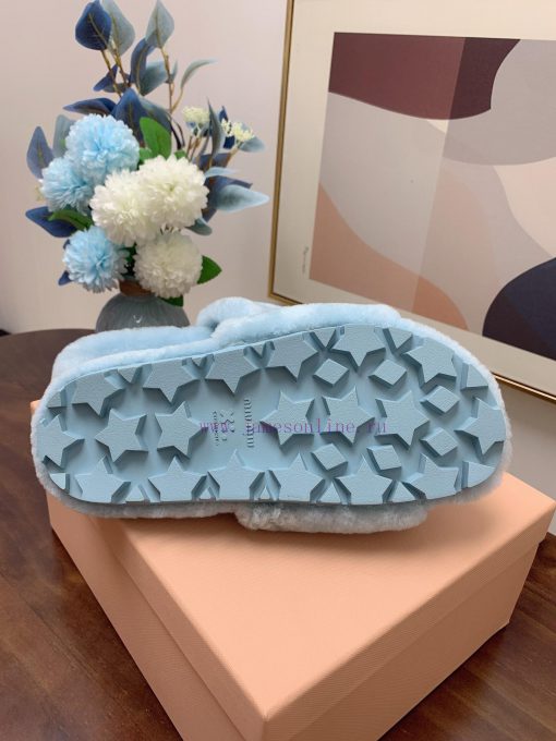 Miumiu Top2024 Autumn/Winter Trendy Mao Tuo 11 Mold Breaks the Market with All European and rtldwdgz - Image 10