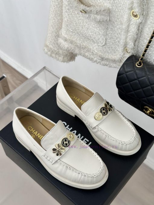 Chanel | Chanel Classic Double C GoldFour Leaf Clover Gold Coin Le Fu Shoes Single ShoesLe F2fvphm5g - Image 4