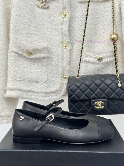 Chanel | Chanel 24P Autumn/Winter New Product ShowMary Jane shoes with thick heels in a singlbqucqnf - Image 2