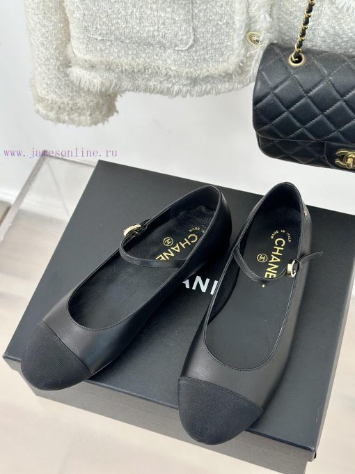 Chanel | Chanel 24P Autumn/Winter New Product ShowMary Jane shoes with thick heels in a singlbqucqnf - Image 3