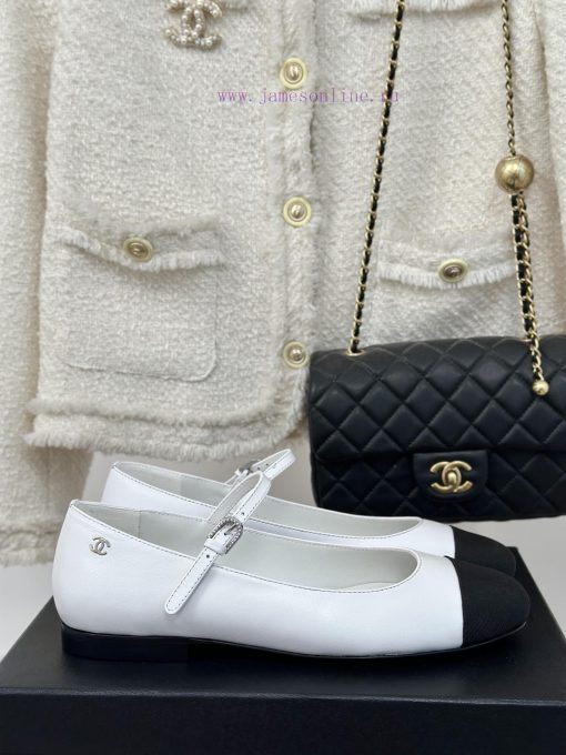 Chanel | Chanel 24P Autumn/Winter New Product ShowMary Jane shoes with thick heels in a sing7xc7wn9g - Image 2