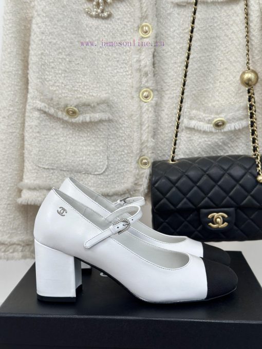 Chanel | Chanel 24P Autumn/Winter New Product ShowMary Jane shoes with thick heels in a singpug2ktrw - Image 2