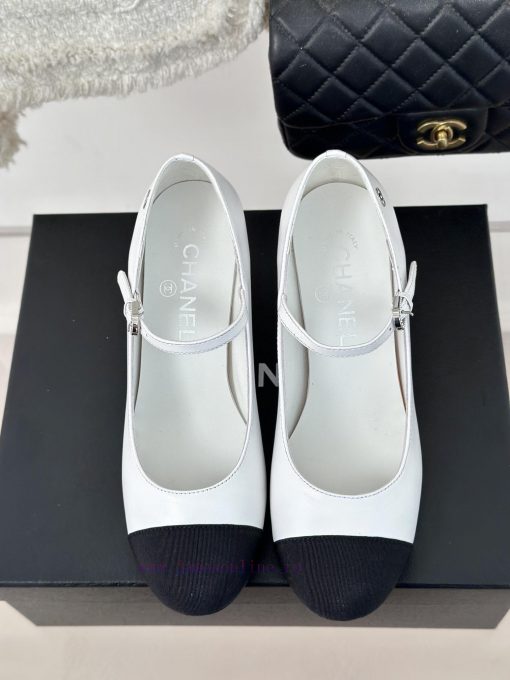 Chanel | Chanel 24P Autumn/Winter New Product ShowMary Jane shoes with thick heels in a singpug2ktrw - Image 5