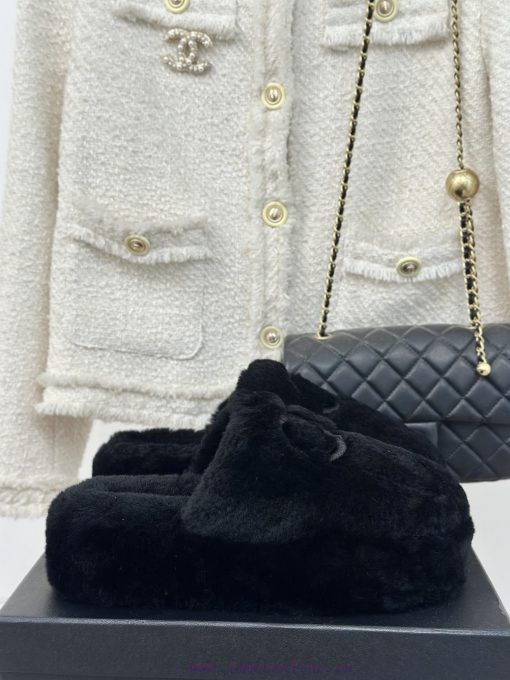 Chanel | Chanel Classic Large Pair C Hairy Half SlippersThe "First to Wear" series of walkinyyh26hwv - Image 2