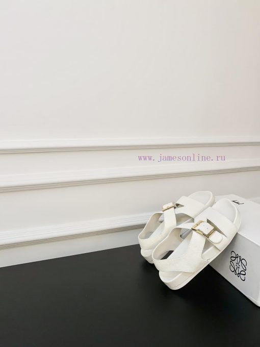 The new Roman sandals are here, comfortable yet not monotonousSandals made of Ease sheepskineqrouiw7 - Image 4
