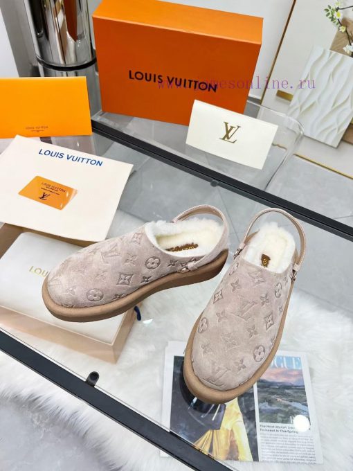 Louis Vuitton's new synchronized plush trailer is now on sale, featuring an Italian importedq1i1wzr1 - Image 3
