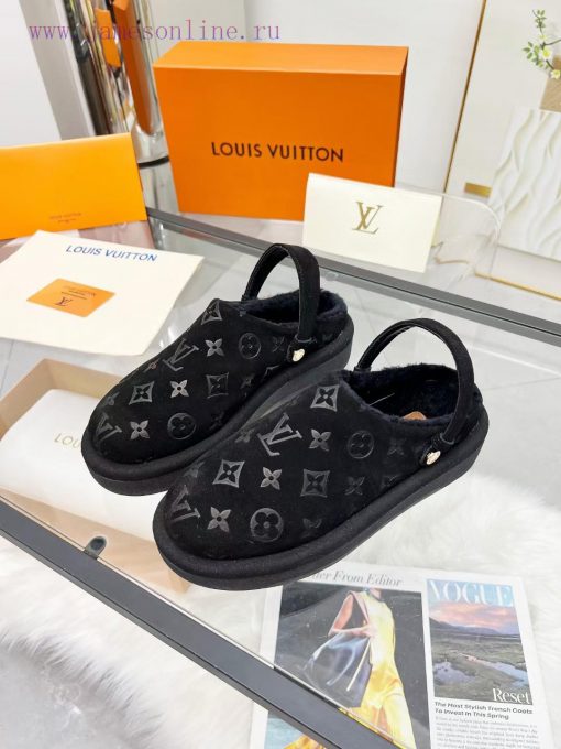 Louis Vuitton's new synchronized plush trailer is now on sale, featuring an Italian imported3zq3uj0e - Image 7