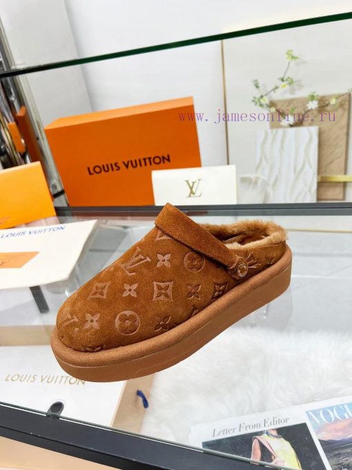 Louis Vuitton's new synchronized plush trailer is now on sale, featuring an Italian importedhlwgdr8u - Image 9