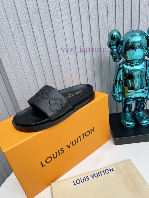 Louis Vuitton's new spring and summer slippers are on the market, with 11 high-end customiza2h8i5kll - Image 10