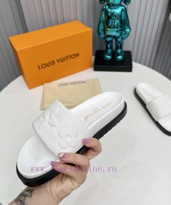 Louis Vuitton's new spring and summer slippers are on the market, with 11 high-end customizafumbpqnk