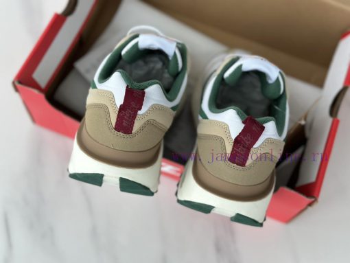 Company level, couple style, sports shoe sizeThe Nike Air Max Dawn originates from sports ge77gstcr3 - Image 8