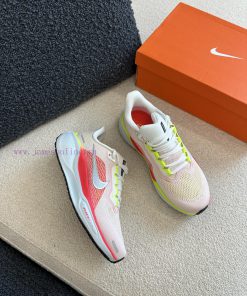 Beige pinkYou must be very familiar with the names of the Nike Pegasus family, but many peop4omvkito