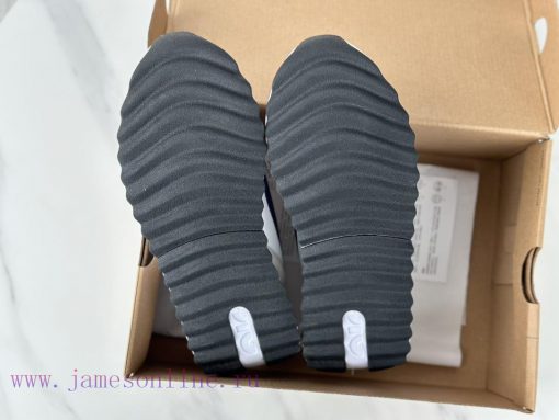 Company level, couple style, sports shoe sizeThe Nike Air Max Dawn originates from sports gel097kqrk - Image 9