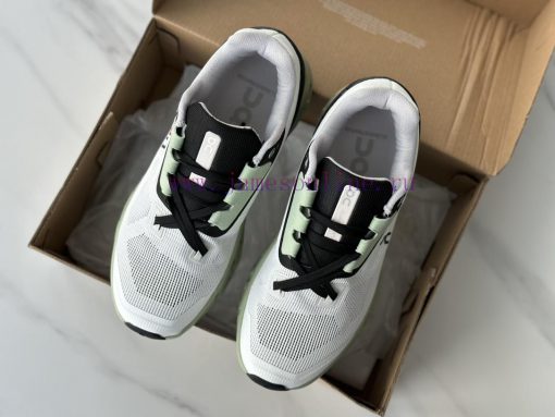 Company level, couple style, sports shoe sizeOn Coudstratus shock-absorbing, breathable, staizinia9n