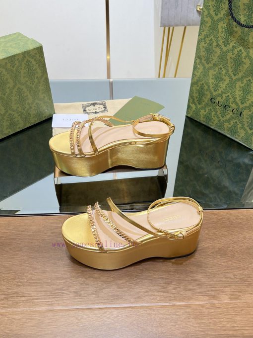 Gucci/Gucci2024 Summer New Product Waterproof Platform Gold Chain Sandals Slope Heel Thick Ba447kii2 - Image 4