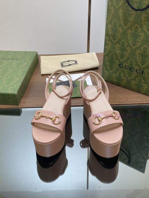 Gucci/Gucci2024 Summer New Product Waterproof Platform Saddle Buckle, Horse Hook Buckle Sanderclcgdt - Image 5