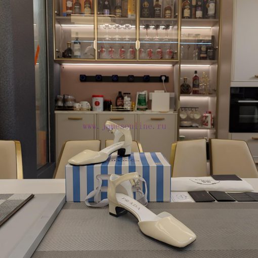 Small Square and Hollow Mary Jane Sandals Series (Top Packaging Package) PRADA 2024 𝐬𝐬 Pradaakzsrebi - Image 5
