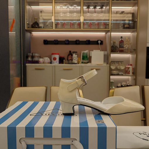 Small Square and Hollow Mary Jane Sandals Series (Top Packaging Package) PRADA 2024 𝐬𝐬 Pradaakzsrebi - Image 6