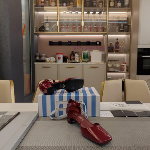 Small Square and Hollow Mary Jane Sandals Series (Top Packaging Package) PRADA 2024 𝐬𝐬 Pradaoni12fya - Image 9