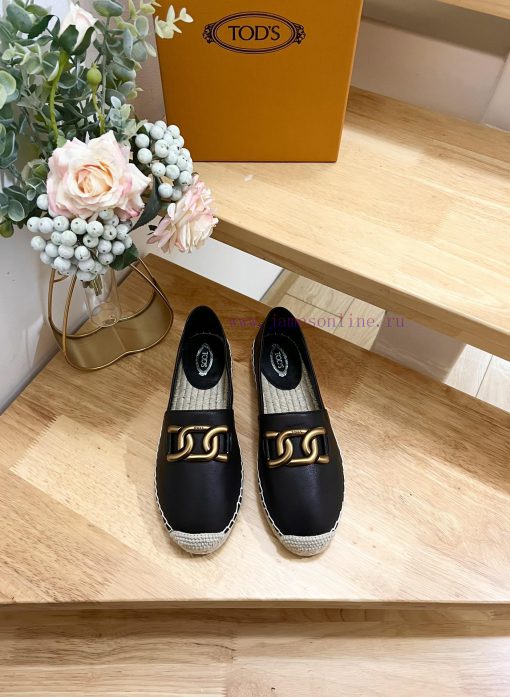 Brand TOD'SStyle for ladiesMaterial: Leather upper;Rubber sole; Inner leather structureAboutut3acygp