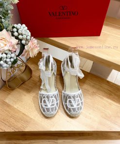 Valentino Garavani/Valentino Poe Heel Canvas V New Fisherman's Shoes-Large V canvas decorati4j178ob5