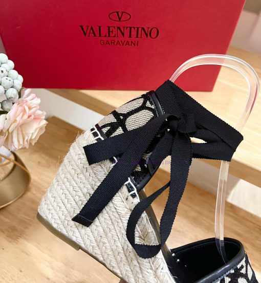 Valentino Garavani/Valentino Poe Heel Canvas V New Fisherman's Shoes-Large V canvas decoratiw1it2b2k - Image 9