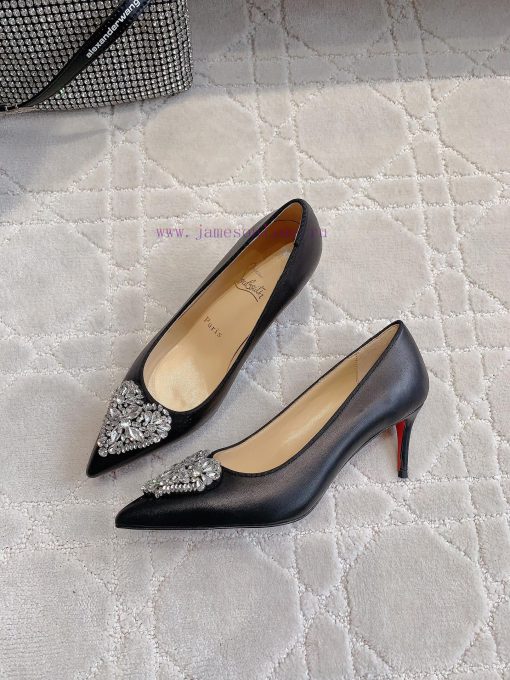 Christian Loubouti's new limited edition heart-shaped gemstone red soled high heels are a gibuwzcyzj - Image 5