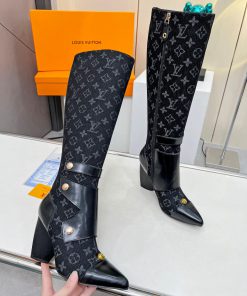 New homework, new homework, new homework2024 Autumn/Winter LV Paris Fashion Week runway booteterj77u