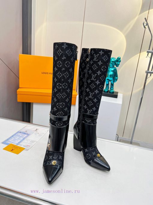 New homework, new homework, new homework2024 Autumn/Winter LV Paris Fashion Week runway booteterj77u - Image 5