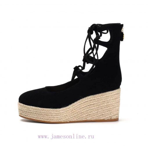 Dior's new short cut hollow boots for autumn and winter 2014, made of cow suede and satin fa7lduba5r