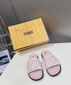 Top of the line original FENDI flat slippers, with brown original cowhide on the upper and Fpl8xio2z
