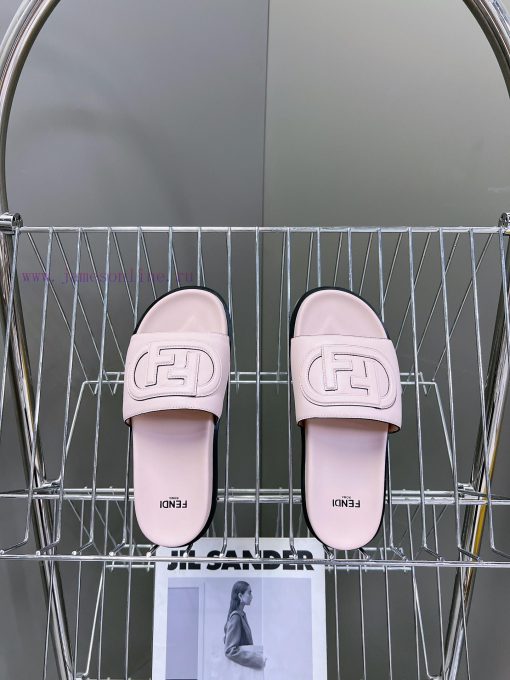 Top of the line original FENDI flat slippers, with brown original cowhide on the upper and Fpl8xio2z - Image 7