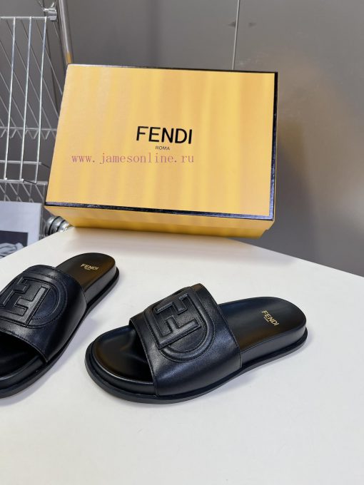 Top of the line original FENDI flat slippers, with brown original cowhide on the upper and Fieqabdt5 - Image 4