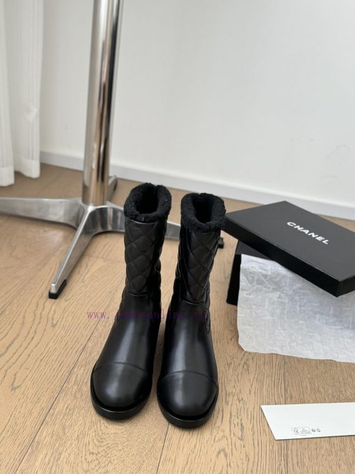 Chanel snow boots are recommended for warm autumn and winter, with high-quality products. Lo00av2iqu - Image 2