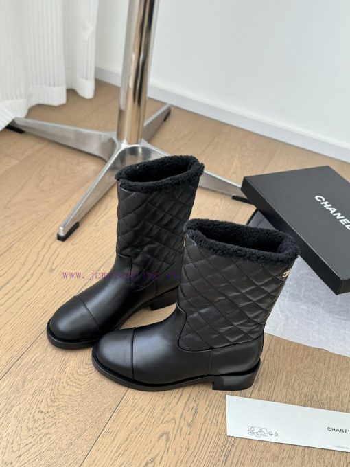 Chanel snow boots are recommended for warm autumn and winter, with high-quality products. Lo00av2iqu - Image 7