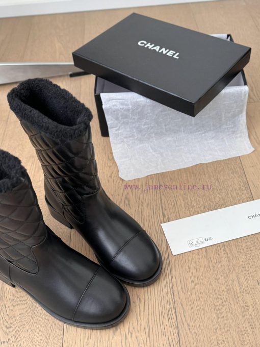 Chanel snow boots are recommended for warm autumn and winter, with high-quality products. Lo00av2iqu - Image 9