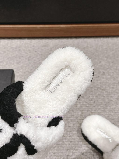 Top qualityChanel ss24 new arrival～Chanel 2024 Autumn/Winter New Letter Wool SlippersThe supahxs80vc - Image 9