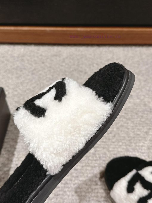 Top qualityChanel ss24 new arrival～Chanel 2024 Autumn/Winter New Letter Wool SlippersThe supcozoezkk - Image 8