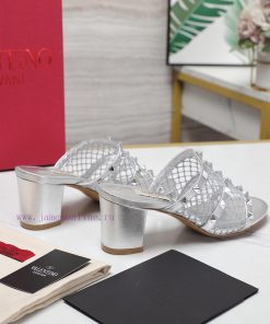 The mostValentino Paris Fashion Week 2024 Spring/Summer Show CollectionThe 2024 new Valentinuua95hmb