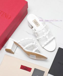 The mostValentino Paris Fashion Week 2024 Spring/Summer Show CollectionThe 2024 new Valentinp8dw8zgg