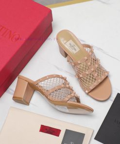 The mostValentino Paris Fashion Week 2024 Spring/Summer Show CollectionThe 2024 new Valentin92zkabs0