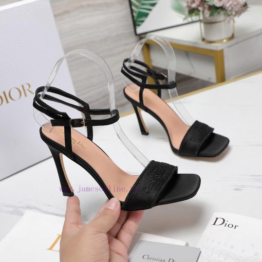 The mostDior/Dior 24S Spring/Summer New ProductsSilver thread embroidery techniqueHigh heeletkbutdy7