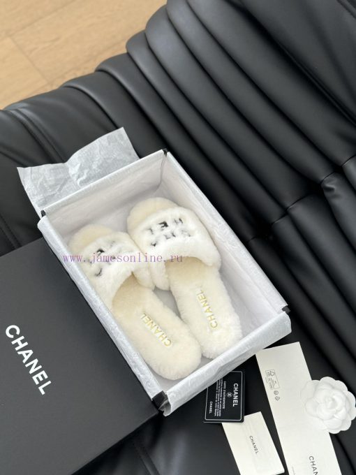 Chanel 24B new fur slippersThis fur mop is really cuteSoft and fluffy fur, comfortable and whmcndegu - Image 10
