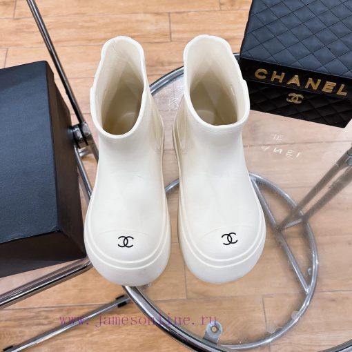 Yuan, Chanel 2024 popular vintage rain boots Vantage vintage obsessed lover The most populart17ony4m - Image 2