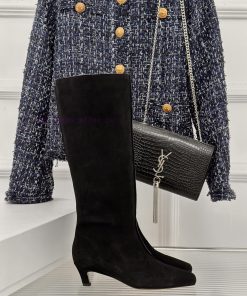 Toteme designer niche brand classic autumn and winter kitten with square toe bootsA niche br6wd6wizy