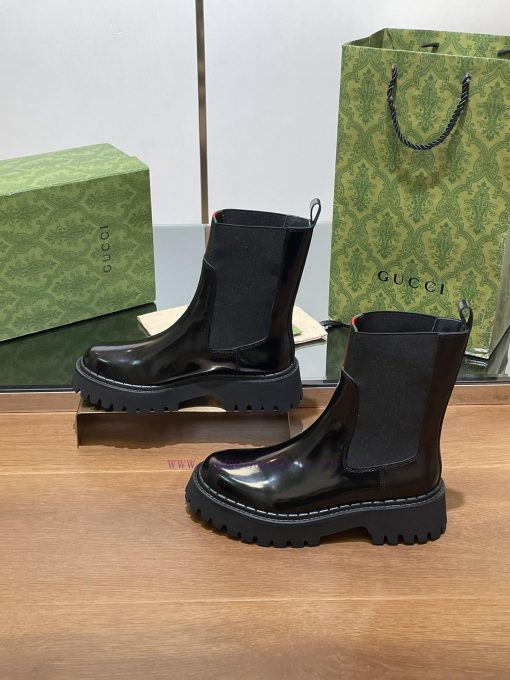 2024 Autumn/Winter Latest GUCCI Red and Green Ribbon Rubber Elastic Short Boots with Groove bjxijpm8 - Image 3