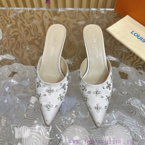 Top LV | Louis Vuitton2024 early spring new mid antique style sandals featuring rear empty stk3u2500 - Image 6